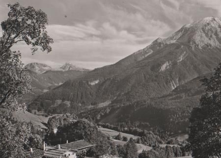 Berchtesgaden - Gasthaus Zipfhäusl mit Watzmann - ca. 1965 Berchtesgaden - Gasthaus Zipfhäusl mit Watzmann - ca. 1965