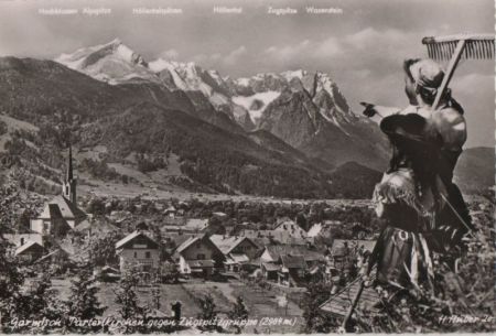Garmisch-Partenkirchen - gegen Zugspitzgruppe - ca. 1960 Garmisch-Partenkirchen - gegen Zugspitzgruppe - ca. 1960