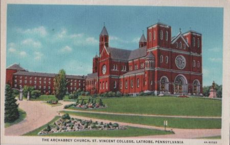 USA - Latrobe - Archabbey Church, St. Vincent College - ca. 1950 USA - Latrobe - Archabbey Church, St. Vincent College - ca. 1950