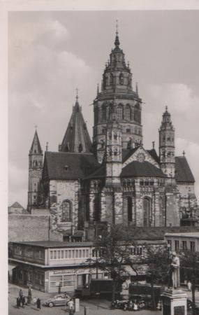 Mainz am Rhein - Mainz - Gutenbergdenkmal und Dom - ca. 1955 Mainz am Rhein - Mainz - Gutenbergdenkmal und Dom - ca. 1955