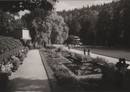 Bad Elster - Goldfischbassin und Badecafe - 1969 Bad Elster - Goldfischbassin und Badecafe - 1969