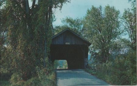 USA - Pittsford - Old Covered Bridge - 1970 USA - Pittsford - Old Covered Bridge - 1970