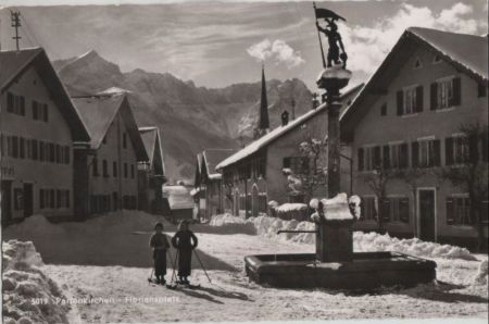 Partenkirchen - Floriansplatz - 1961 Partenkirchen - Floriansplatz - 1961