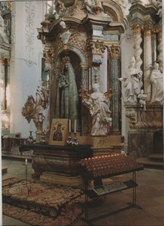 Neuzelle - Pfarrkirche, Marienaltar - ca. 1985 Neuzelle - Pfarrkirche, Marienaltar - ca. 1985