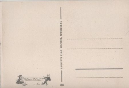 Frau oben ohne hinter Pflanze