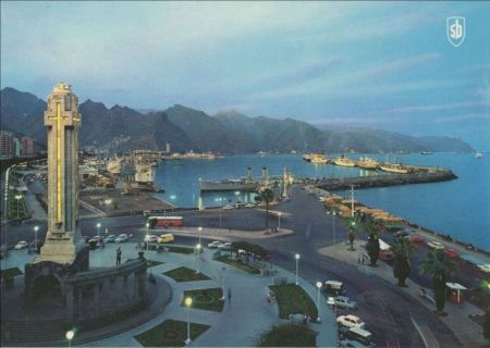 Santa Cruz de Tenerife - Spanien - Plaza de Espana Santa Cruz de Tenerife - Spanien - Plaza de Espana