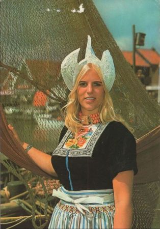 Volendam - Niederlande - Frau Volendam - Niederlande - Frau