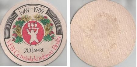 Bierdeckel rund - VEB Getränkekombinat Berlin - 1989 - 20 J. Bierdeckel rund - VEB Getränkekombinat Berlin - 1989 - 20 J.