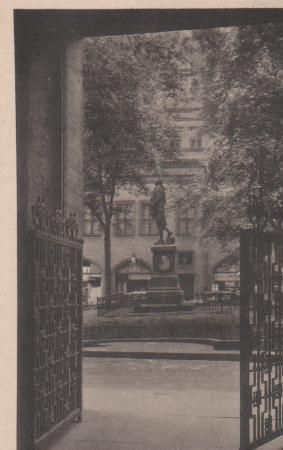 Leipzig - Naschmarkt Goethe-Denkmal - ca. 1935 Leipzig - Naschmarkt Goethe-Denkmal - ca. 1935