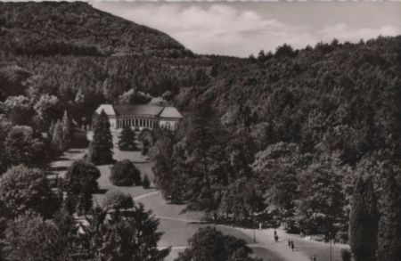 Bad Wildungen - Kurpark mit Wandelhalle - 1957 Bad Wildungen - Kurpark mit Wandelhalle - 1957
