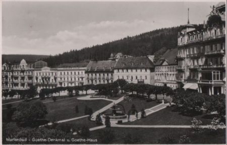 Marienbad - Goethe-Denkmal und Goethe-Haus - ca. 1940 Marienbad - Goethe-Denkmal und Goethe-Haus - ca. 1940