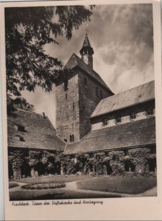 Hessisch-Oldendorf-Fischbeck - Turm der Stiftskirche und Kreuzgang - ca. 1955 Hessisch-Oldendorf-Fischbeck - Turm der Stiftskirche und Kreuzgang - ca. 1955